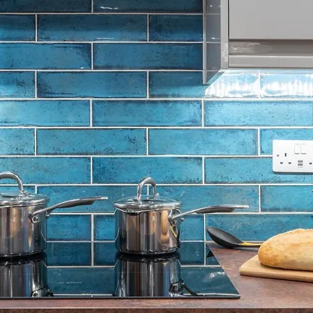 Daire Spacious With Outstanding Views By Letmestay *