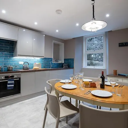 Spacious With Outstanding Views By Letmestay Apartament