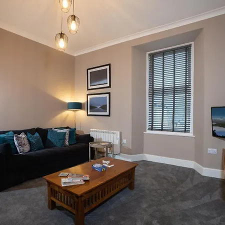 Spacious With Outstanding Views By Letmestay Apartament *