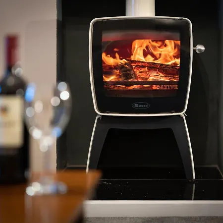 Daire Spacious With Outstanding Views By Letmestay