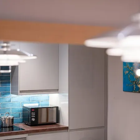 Spacious With Outstanding Views By Letmestay *