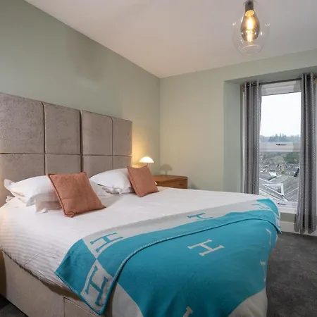 Spacious With Outstanding Views By Letmestay Ambleside