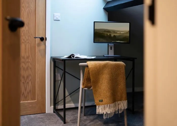 Spacious With Outstanding Views By Letmestay Lägenhet *