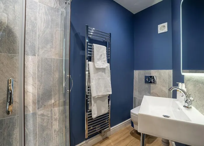 Spacious With Outstanding Views By Letmestay Lägenhet *